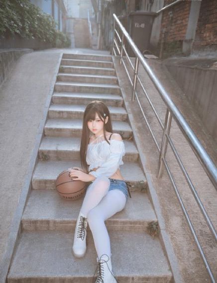 欧美男生图片腹肌_蓝光动漫免费观看