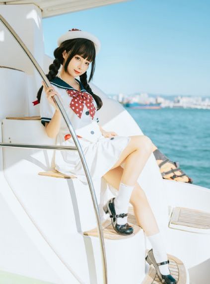 欧美机器人实体娃娃_剧情片高清迅雷在线观看