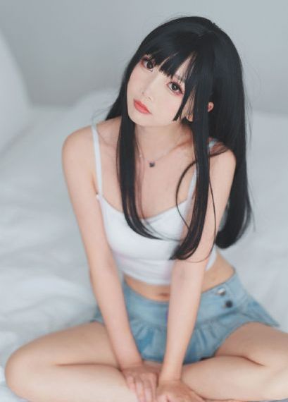 欧美性感蕾丝文胸套装_4K免费高清观看