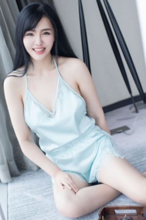 少妇性俱乐部纵欲狂欢电影_BD国语电影免费在线