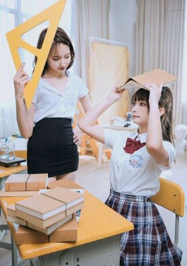 精品自拍视频在线看_高清免费观看视频