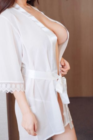 国产欧美中字制服国产_1080P电影完整版在线观看