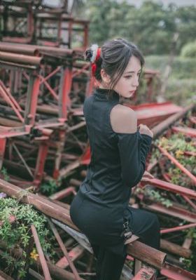 qq个性网情侣欧美头像_剧情片电影完整版